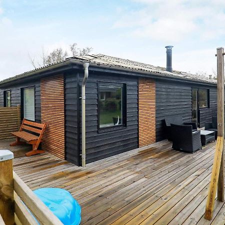 7 Person Holiday Home In 프레데릭스하운 외부 사진