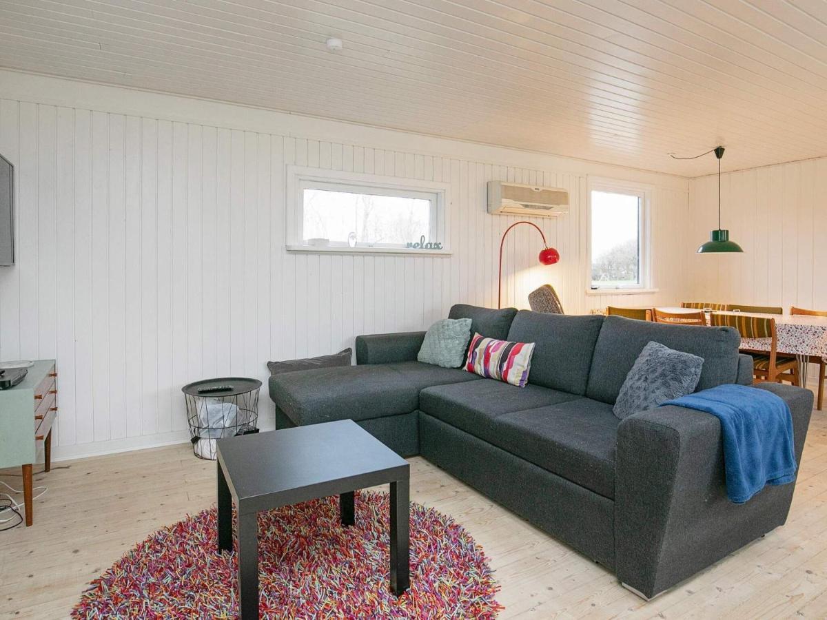 7 Person Holiday Home In 프레데릭스하운 외부 사진